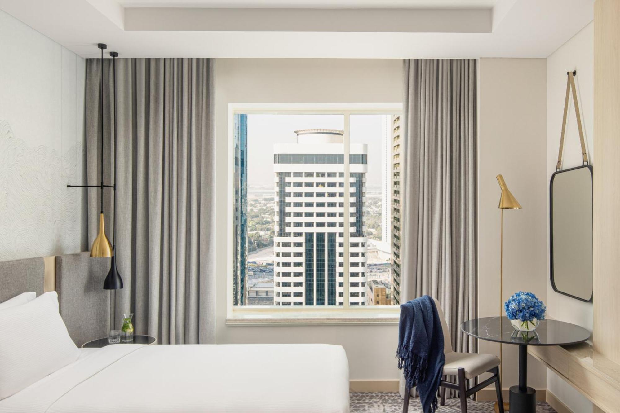 Towers Rotana - Hotel 4*