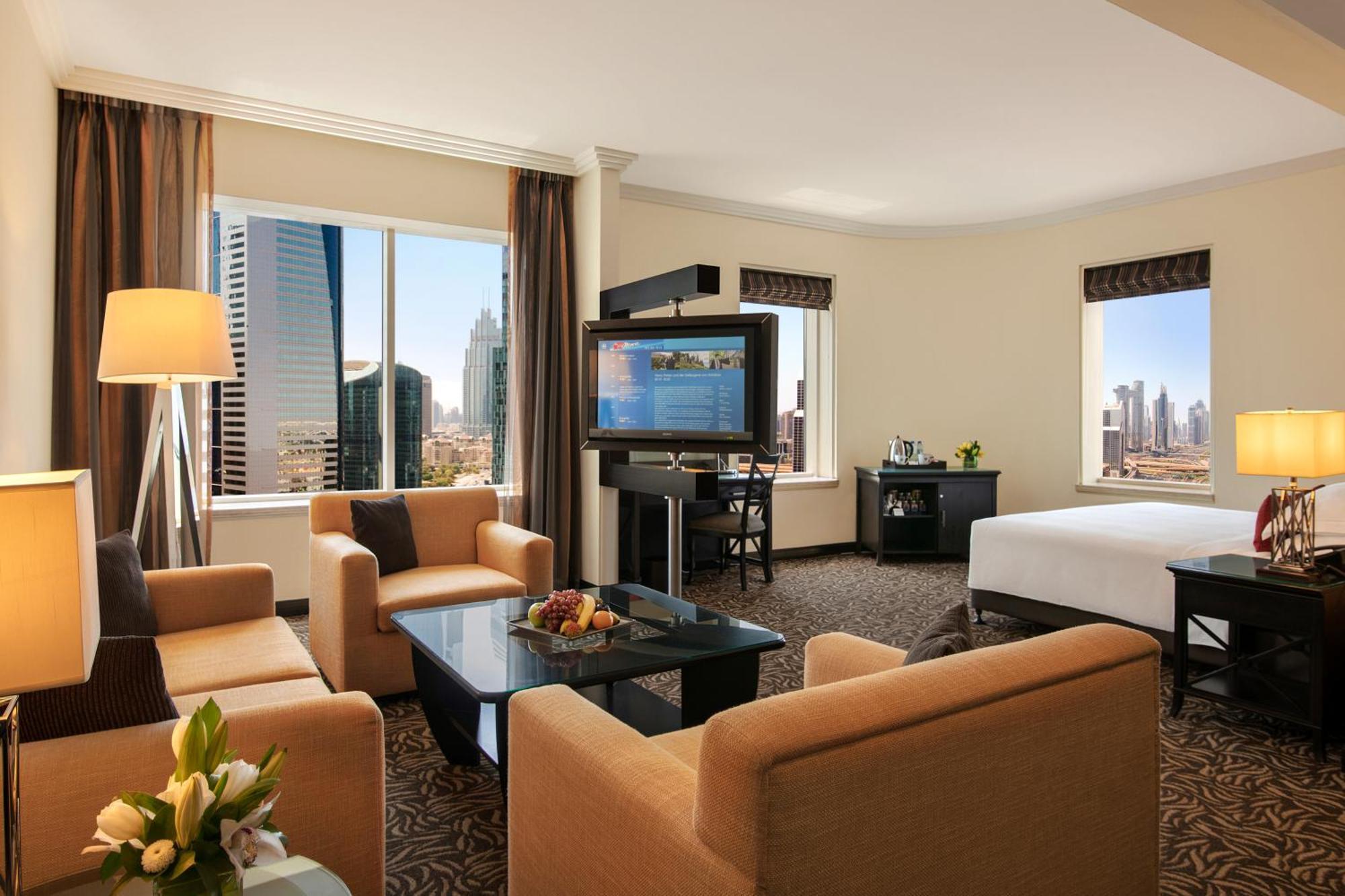 Hotel Towers Rotana - 4*